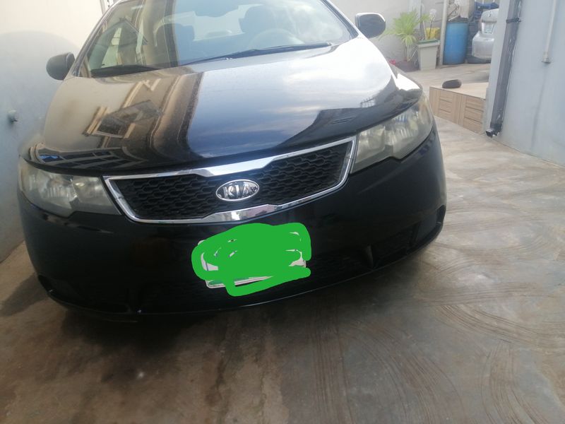Main image of 2012 KIA Forte